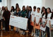 CMVM entregou prémio do Concurso Todos Contam ao Agrupamento de Escolas de Paião